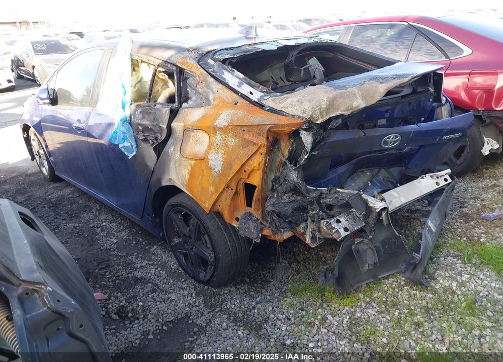2016 TOYOTA PRIUS VIN: JTDKARFU6G3521298