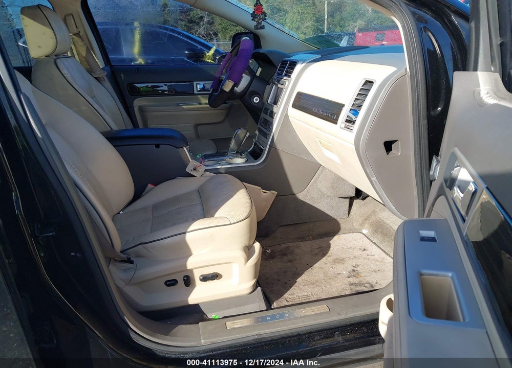 2008 LINCOLN MKX VIN: 2LMDU68C88BJ22591