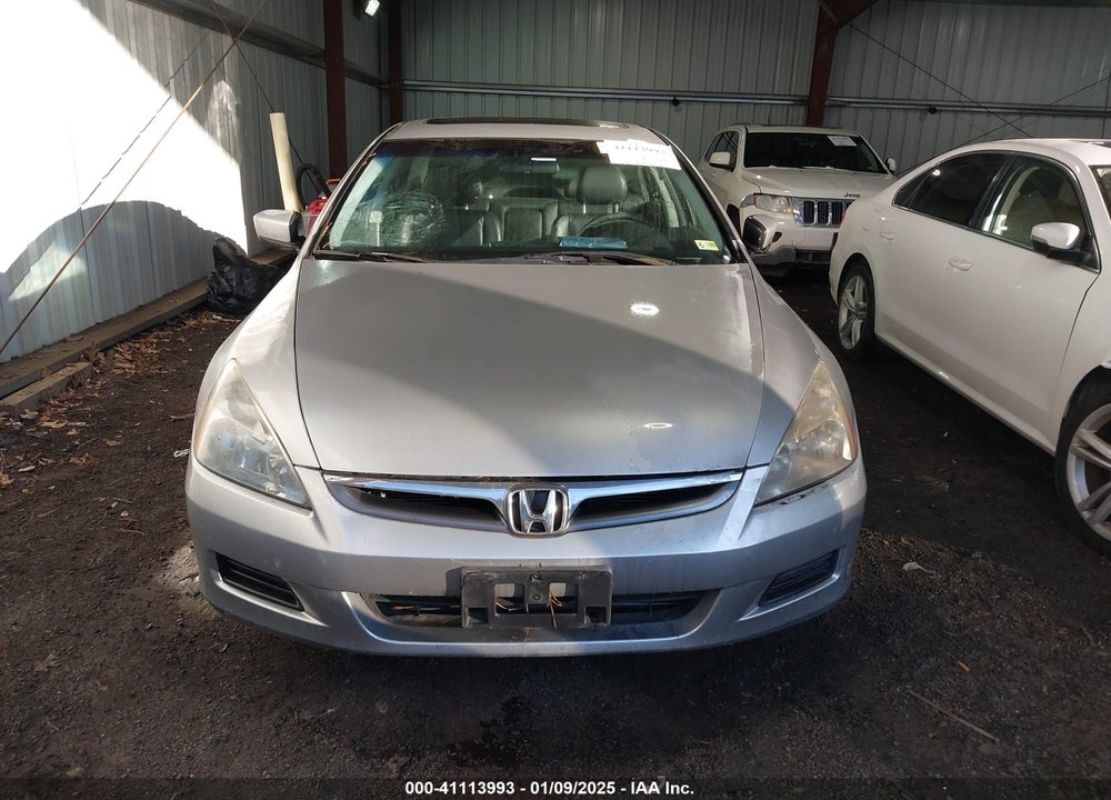 2007 HONDA ACCORD 3.0 EX VIN: 1HGCM665X7A053396