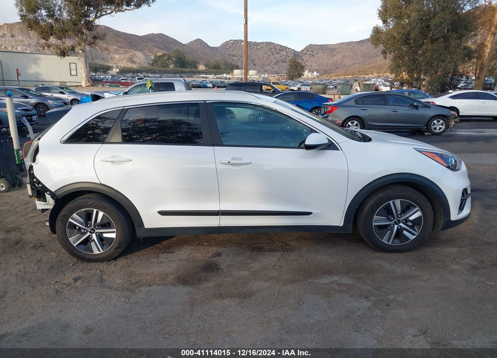 2022 KIA NIRO LXS VIN: KNDCB3LC5N5546642