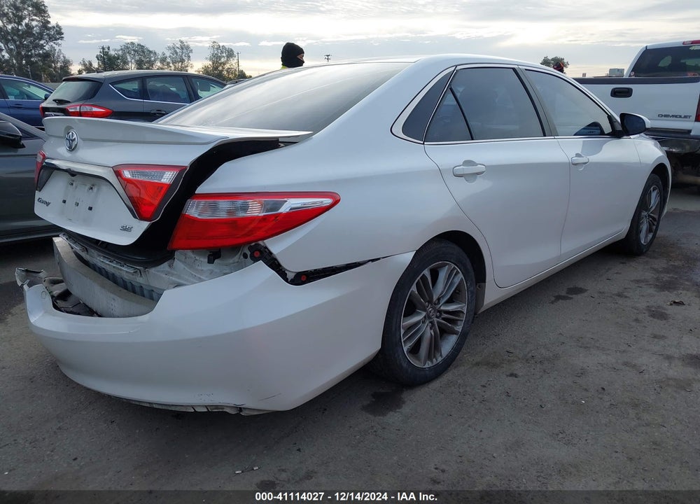 2016 TOYOTA CAMRY SE VIN: 4T1BF1FK7GU209823