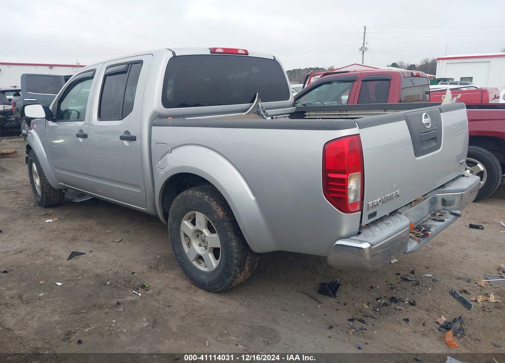 2005 NISSAN FRONTIER SE VIN: 1N6AD07U25C445778