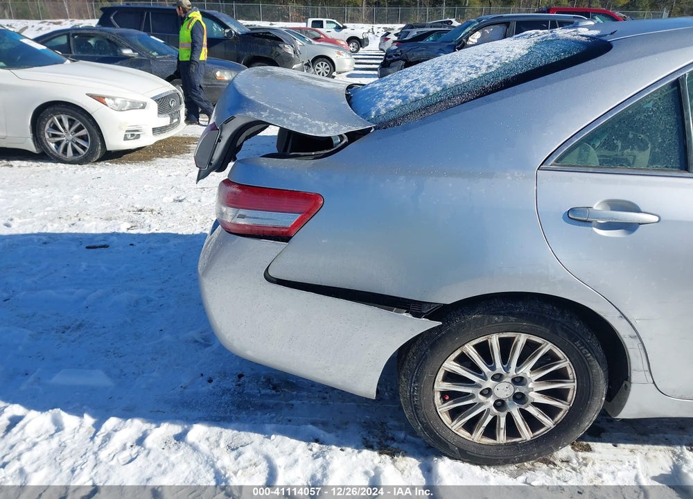 2010 TOYOTA CAMRY LE VIN: 4T4BF3EK8AR064351