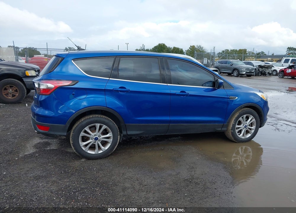 2017 FORD ESCAPE SE VIN: 1FMCU0GD5HUA89008