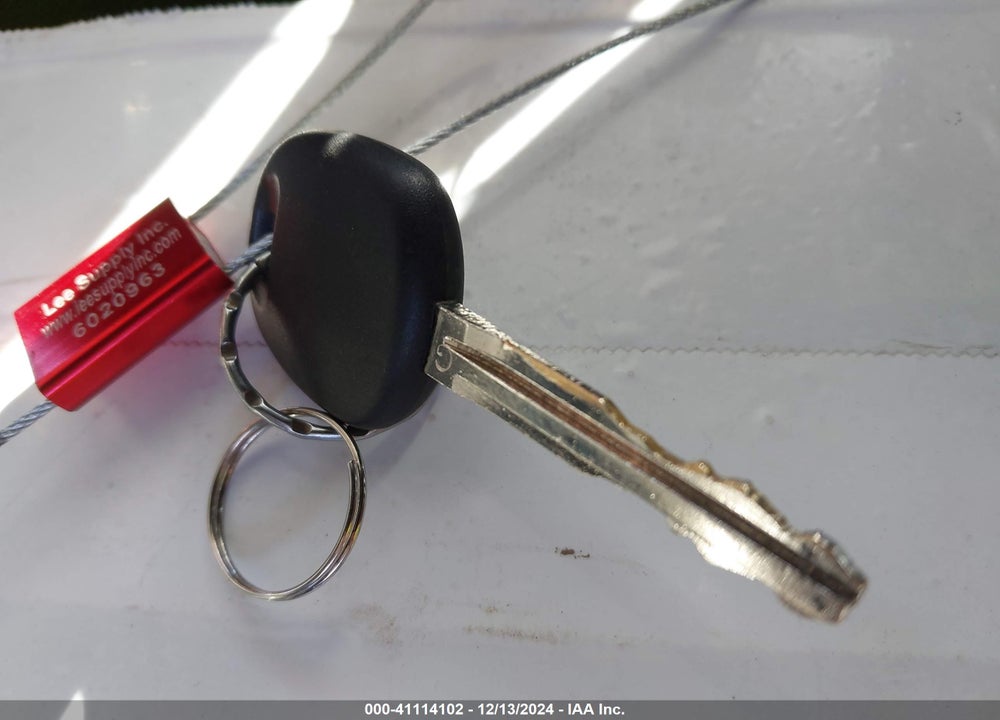 2013 SCION TC VIN: JTKJF5C77D3045832