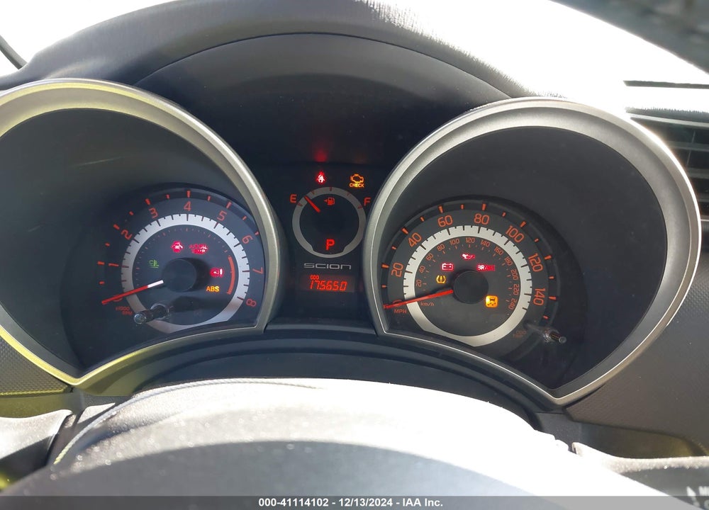 2013 SCION TC VIN: JTKJF5C77D3045832