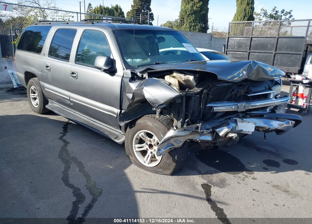 2001 CHEVROLET SUBURBAN 1500 LT VIN: 3GNEC16T01G162963