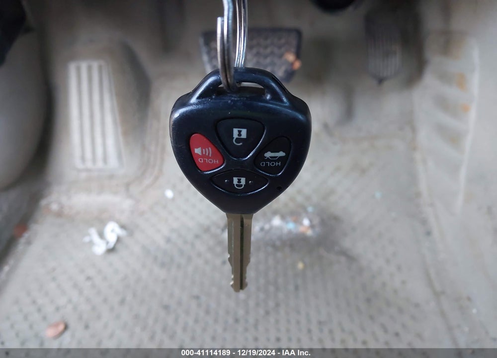2010 TOYOTA CAMRY XLE VIN: 4T4BF3EK5AR051654
