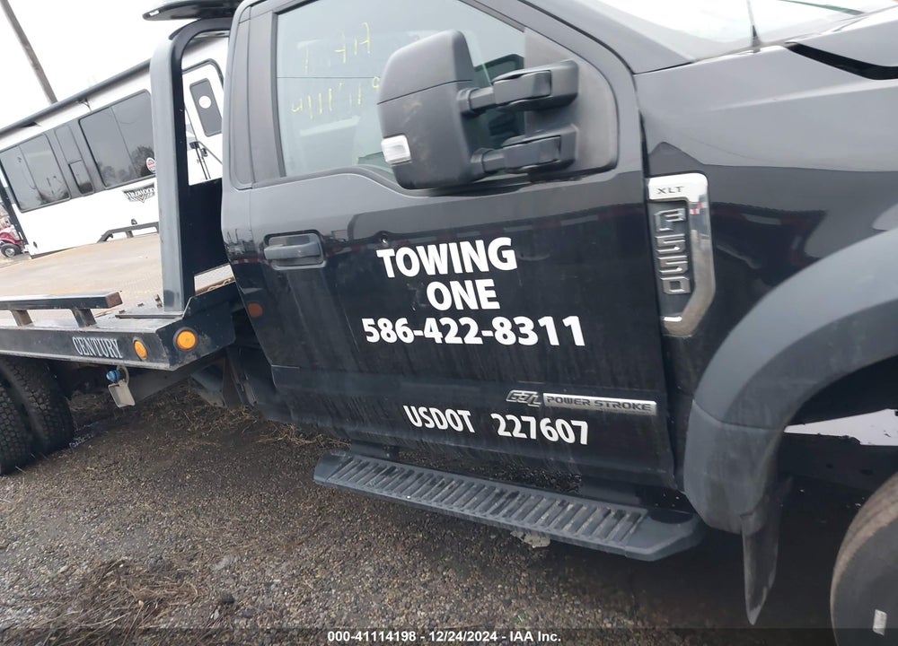 2019 FORD F-550 CHASSIS XLT VIN: 1FDUF5GT0KED16271