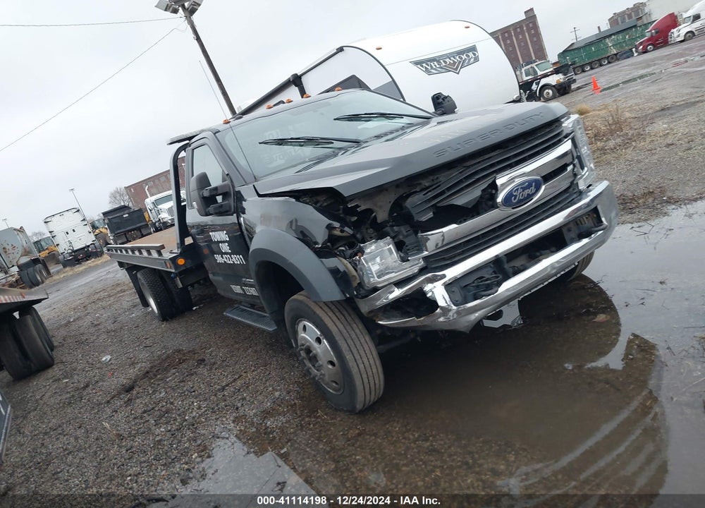 2019 FORD F-550 CHASSIS XLT VIN: 1FDUF5GT0KED16271