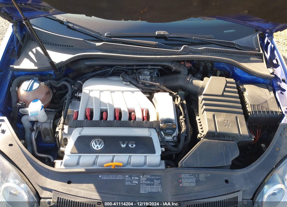 2008 VOLKSWAGEN R32 VIN: WVWKC71K08W247911