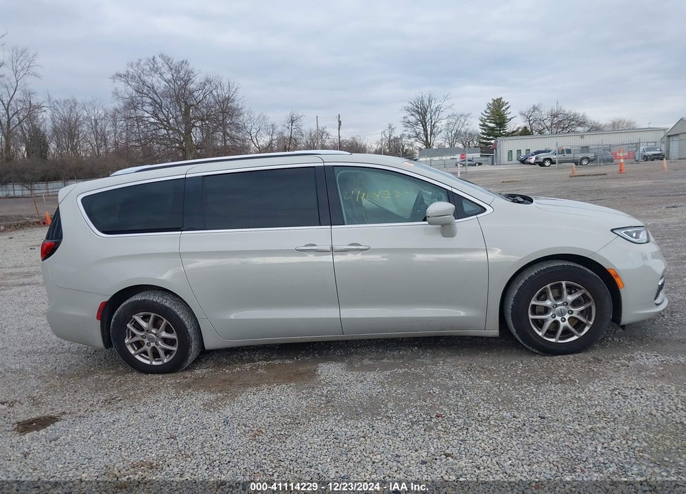 2021 CHRYSLER PACIFICA TOURING L VIN: 2C4RC1BG3MR589300