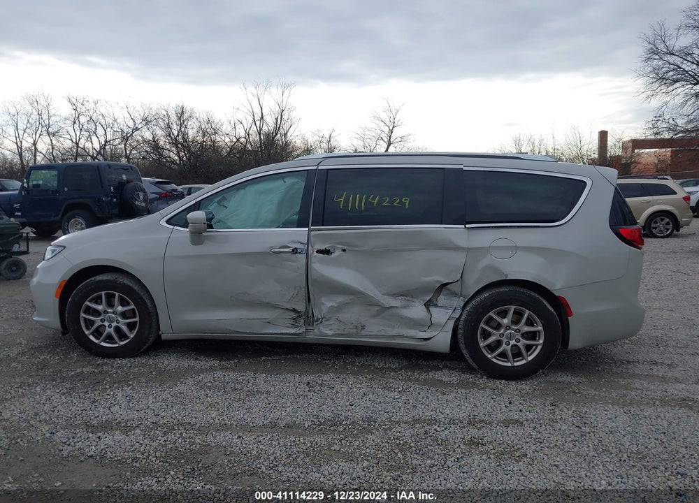 2021 CHRYSLER PACIFICA TOURING L VIN: 2C4RC1BG3MR589300