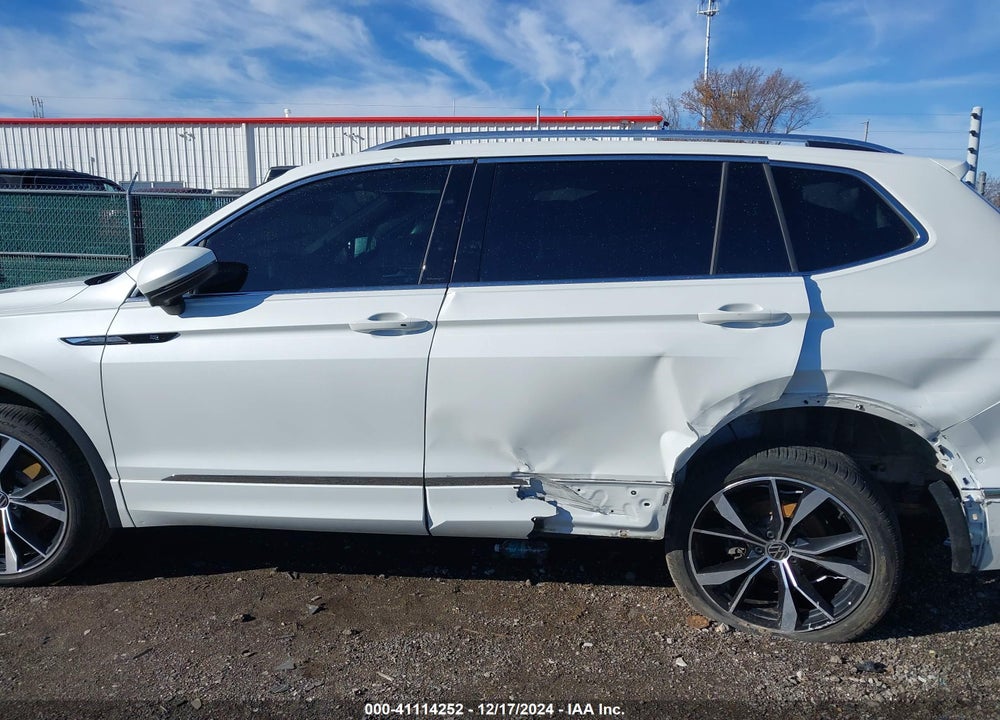 2024 VOLKSWAGEN TIGUAN 2.0T SEL R-LINE VIN: 3VV4B7AXXRM032112