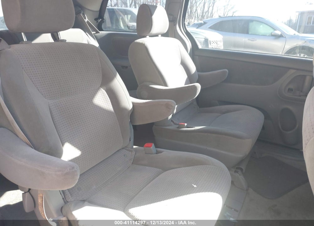 2006 TOYOTA SIENNA LE VIN: 5TDZA23C06S478933