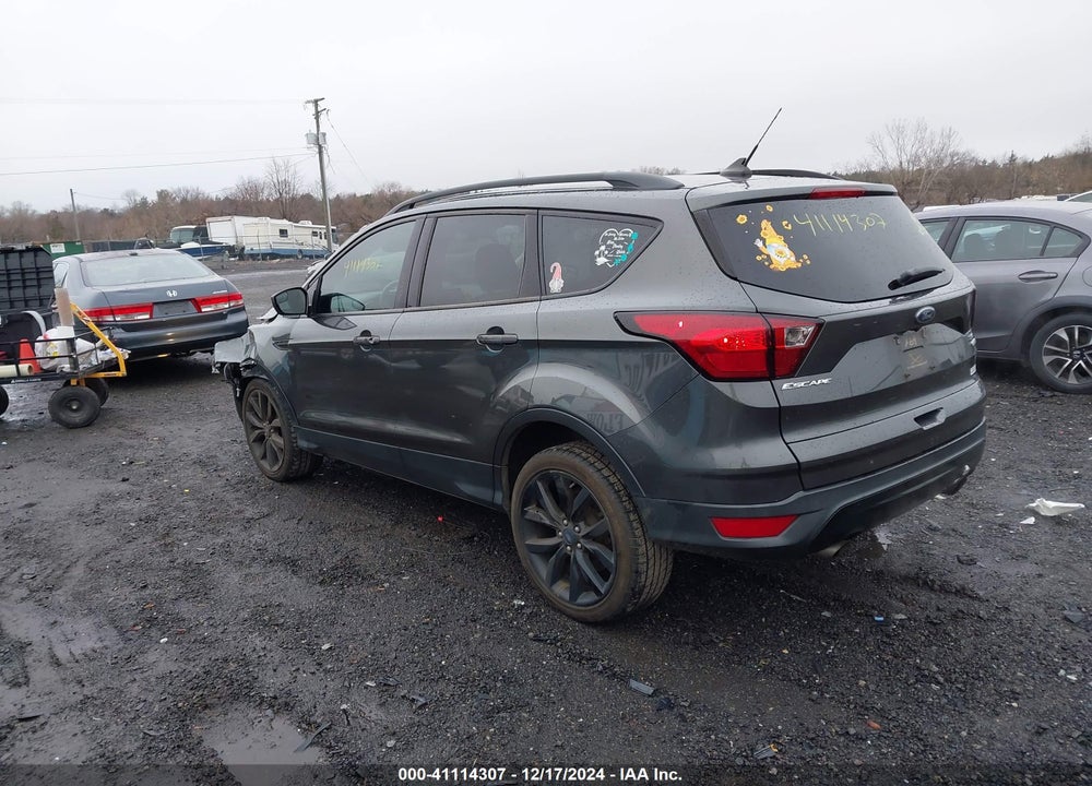 2019 FORD ESCAPE SE VIN: 1FMCU9GDXKUA48269