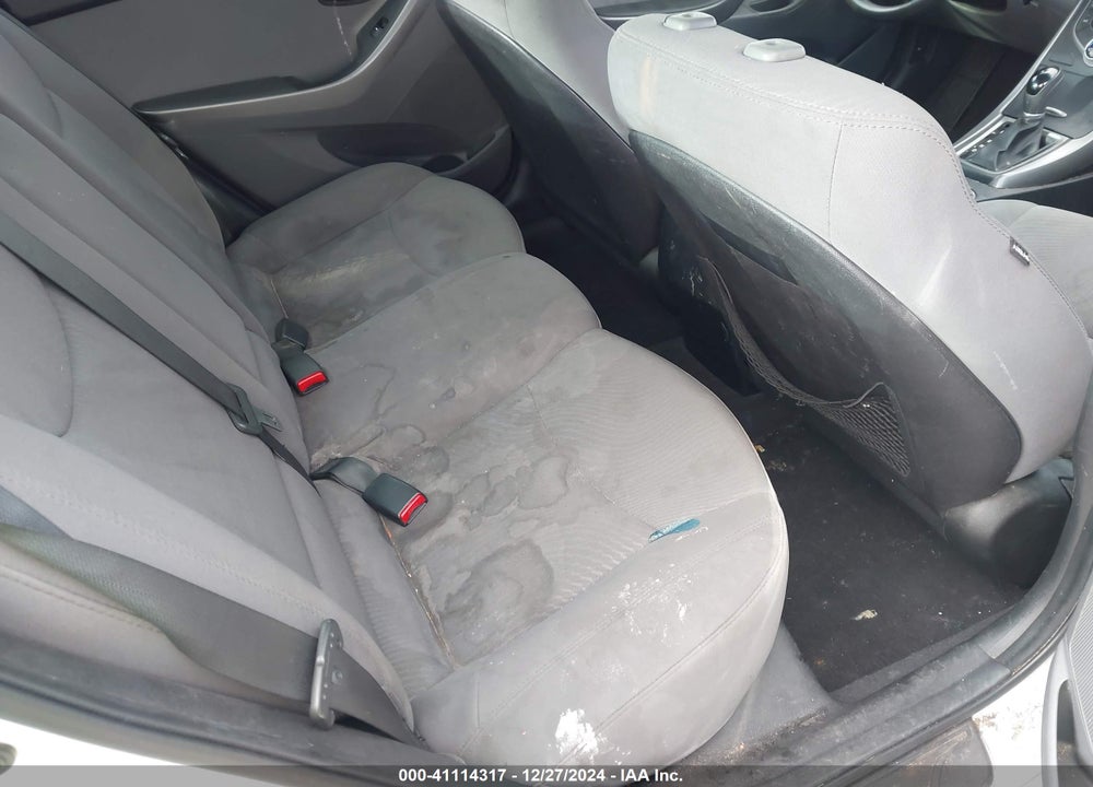 2014 HYUNDAI ELANTRA SE VIN: 5NPDH4AE6EH477523