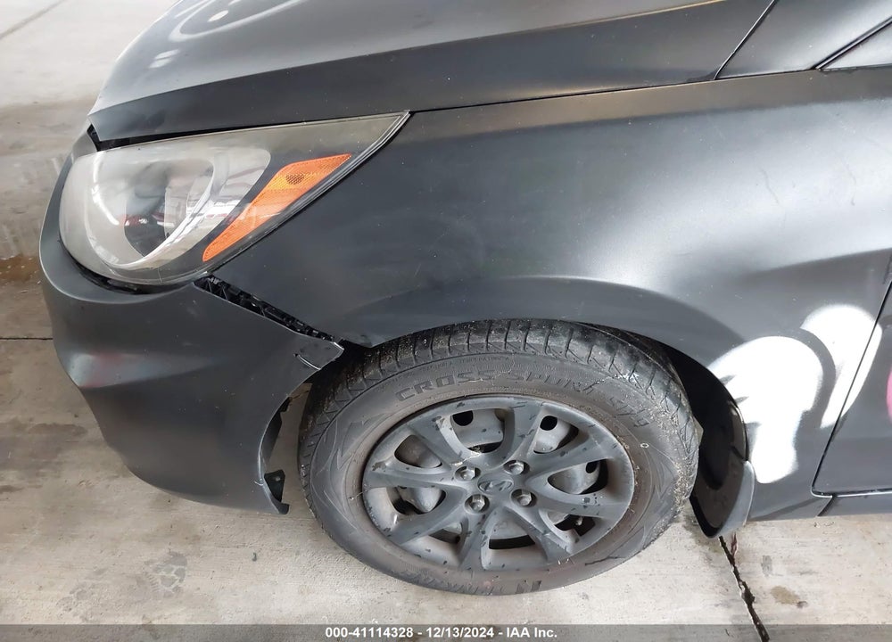 2013 HYUNDAI ACCENT GS VIN: KMHCT5AE8DU089788