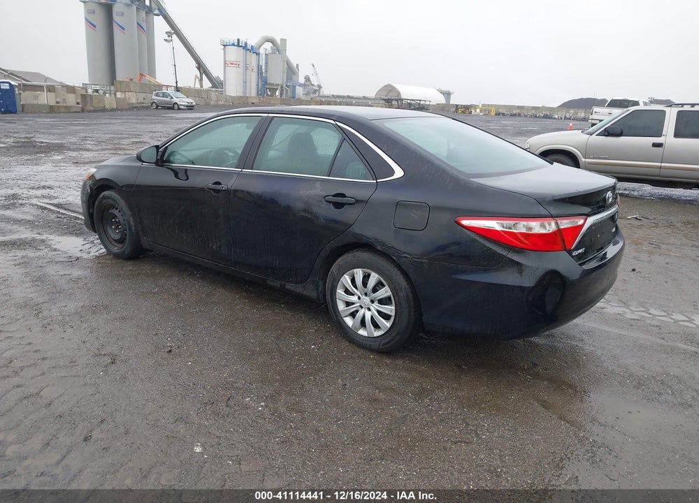 2016 TOYOTA CAMRY VIN: 4T1BF1FK1GU122340