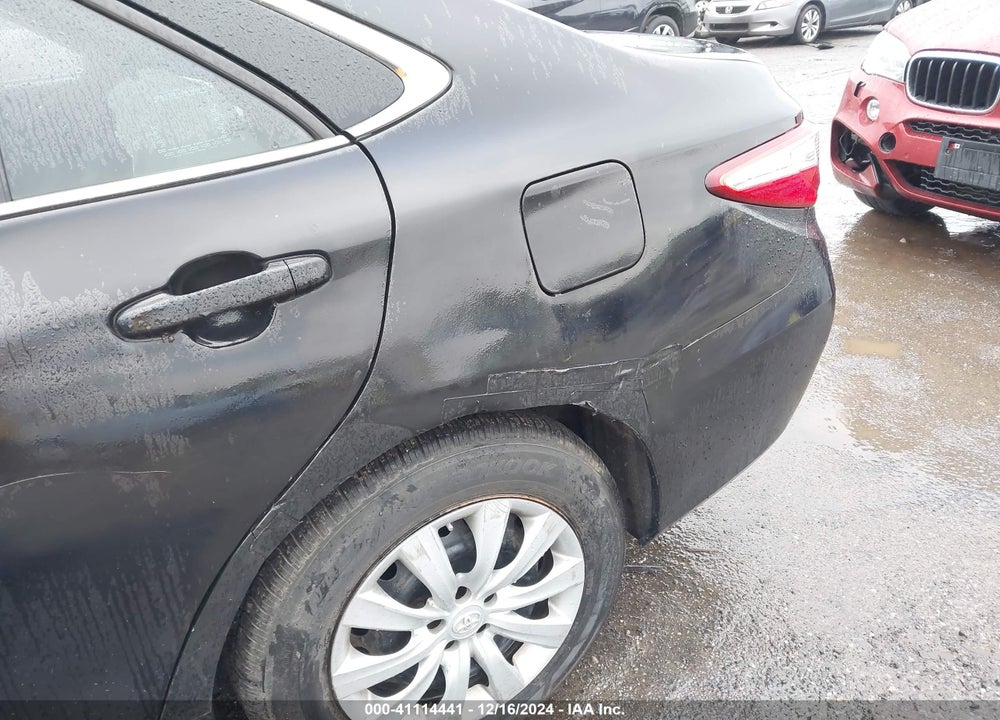 2016 TOYOTA CAMRY VIN: 4T1BF1FK1GU122340