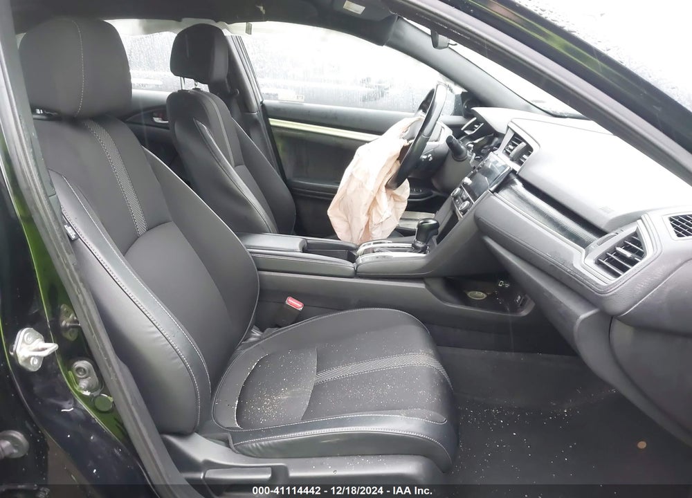 2019 HONDA CIVIC VIN: 2HGFC2F81KH553136