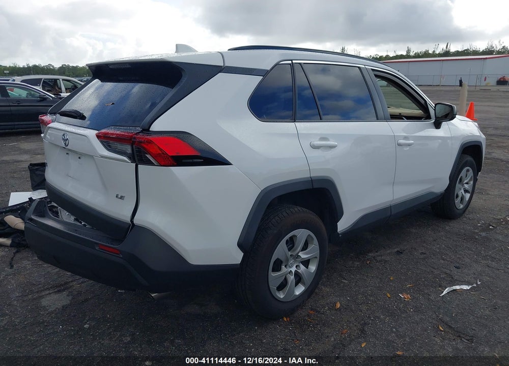 2019 TOYOTA RAV4 LE VIN: 2T3H1RFV1KW040125