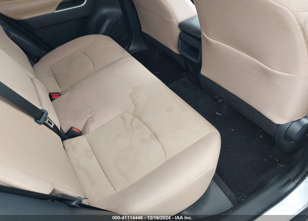 2019 TOYOTA RAV4 LE VIN: 2T3H1RFV1KW040125