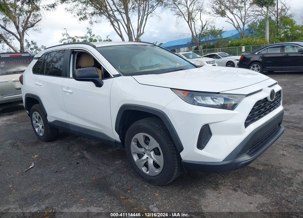 2019 TOYOTA RAV4 LE VIN: 2T3H1RFV1KW040125