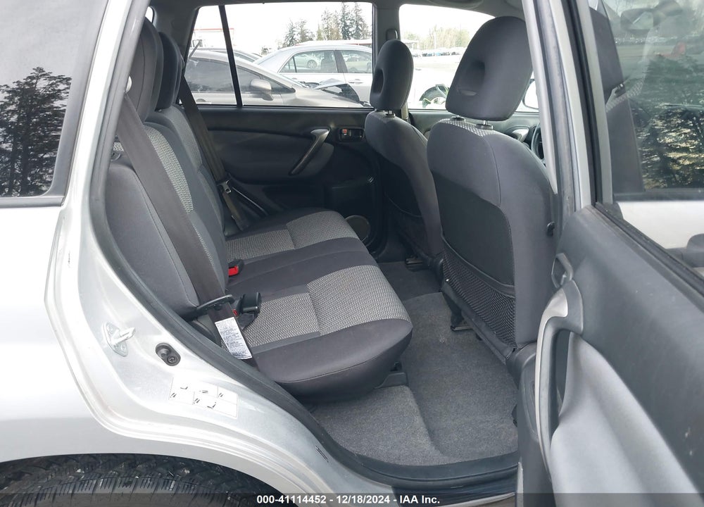 2005 TOYOTA RAV4 VIN: JTEHD20V656024480