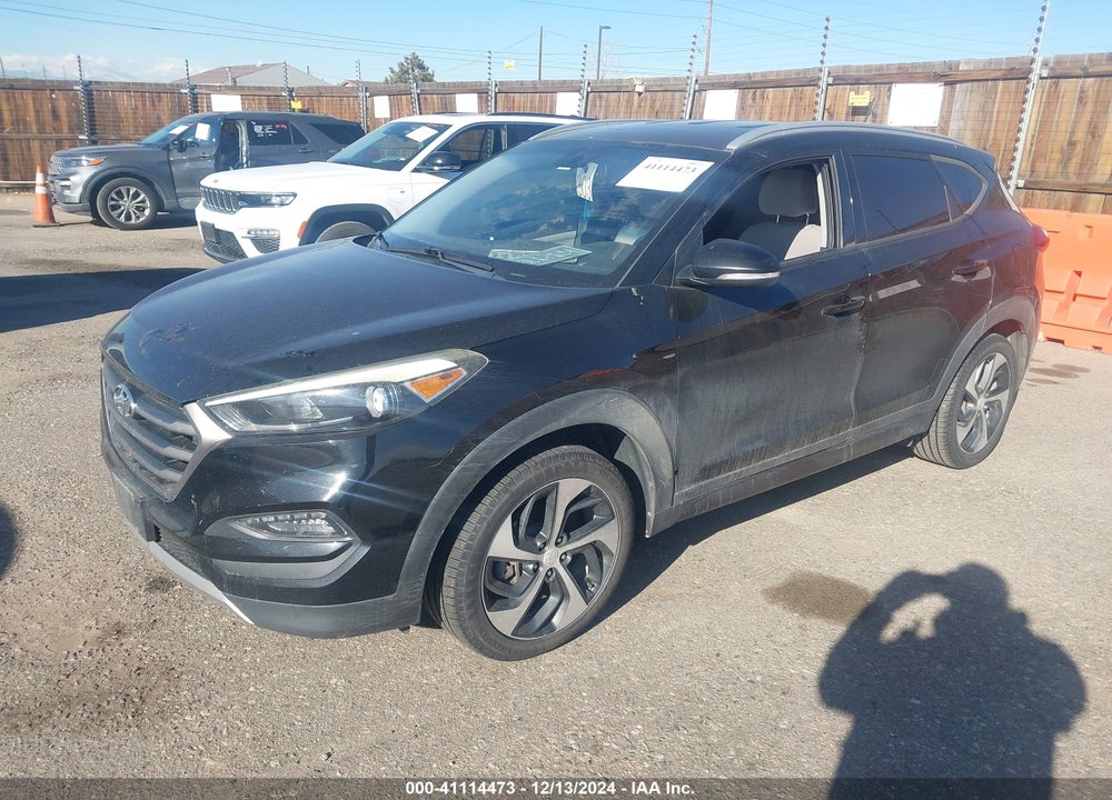 2016 HYUNDAI TUCSON SPORT VIN: KM8J3CA29GU221124