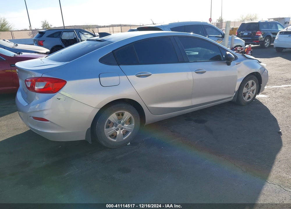 2016 CHEVROLET CRUZE VIN: 1G1BB5SM8G7269647