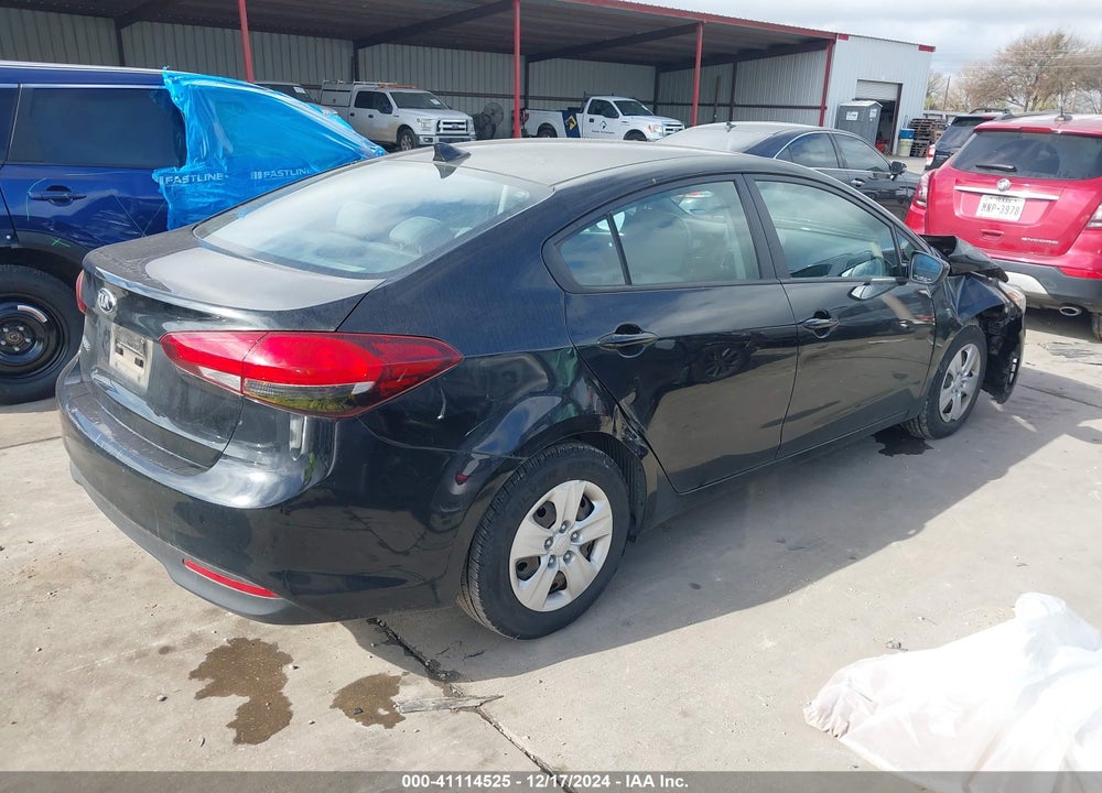 2017 KIA FORTE LX VIN: 3KPFK4A76HE050914