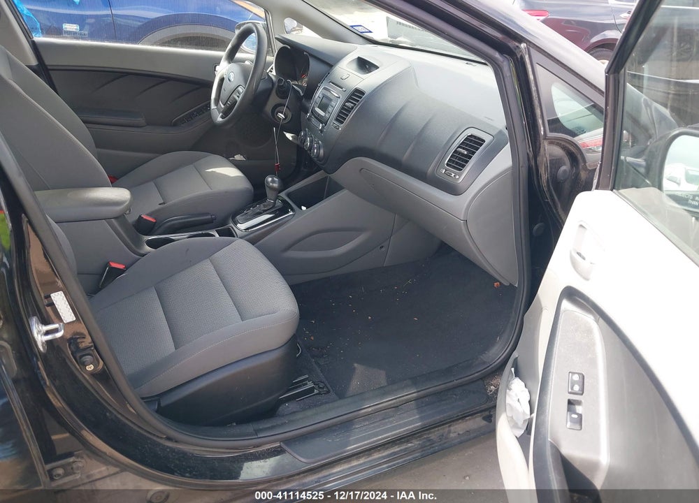 2017 KIA FORTE LX VIN: 3KPFK4A76HE050914
