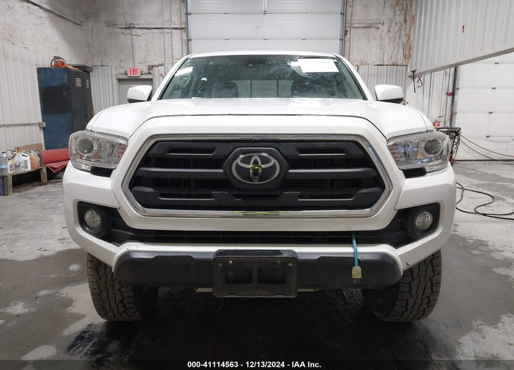 2019 TOYOTA TACOMA SR5 V6 VIN: 3TMCZ5AN8KM253383
