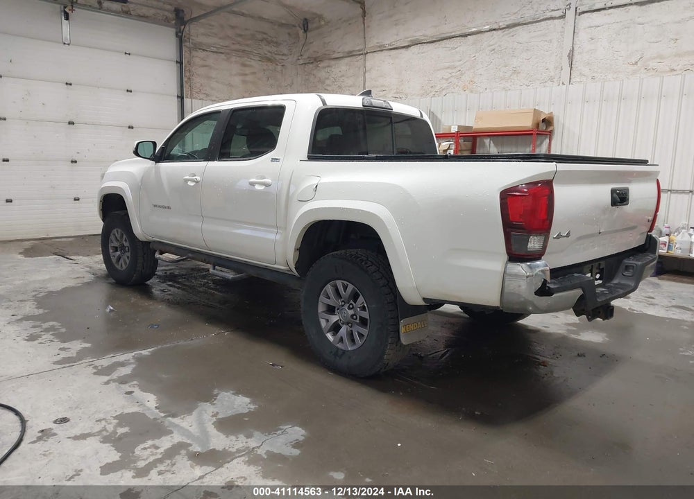 2019 TOYOTA TACOMA SR5 V6 VIN: 3TMCZ5AN8KM253383