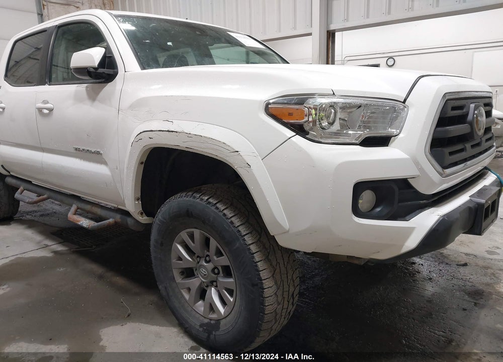 2019 TOYOTA TACOMA SR5 V6 VIN: 3TMCZ5AN8KM253383