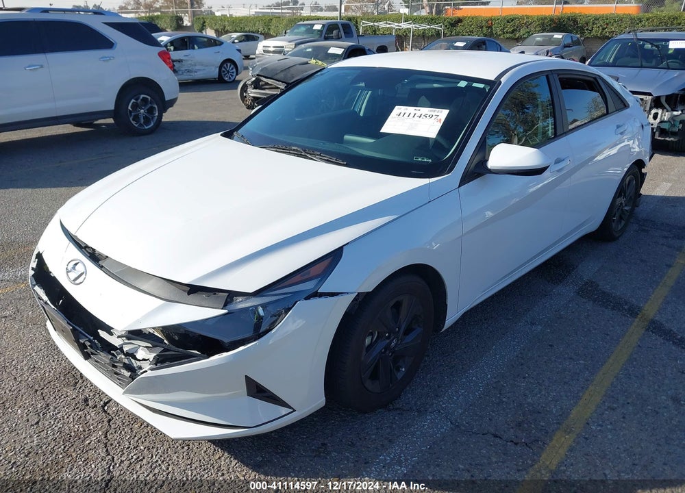 2022 HYUNDAI ELANTRA VIN: 5NPLM4AG1NH067026