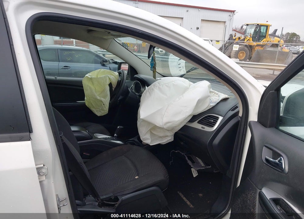 2016 DODGE JOURNEY SXT VIN: 3C4PDCBG8GT145928