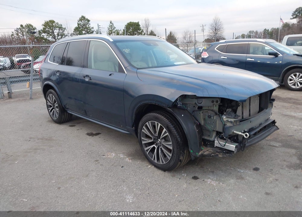 2021 VOLVO XC90 T5 MOMENTUM 7 PASSENGER VIN: YV4102PK1M1756103
