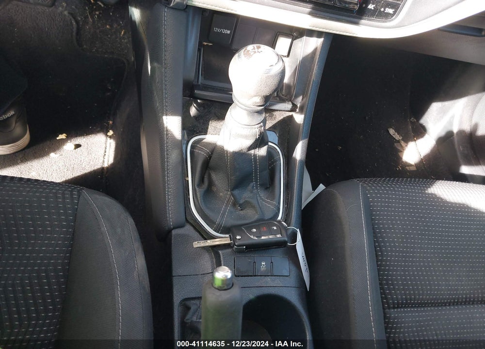 2018 TOYOTA COROLLA IM VIN: JTNKARJE4JJ574550