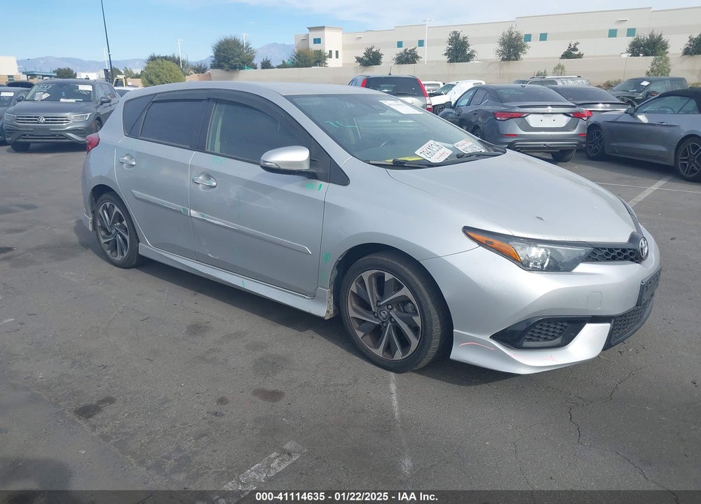 2018 TOYOTA COROLLA IM VIN: JTNKARJE4JJ574550
