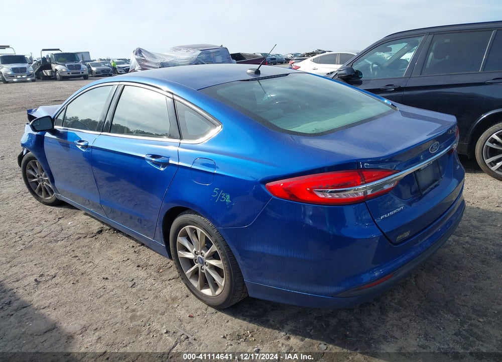 2017 FORD FUSION SE VIN: 3FA6P0H73HR158325