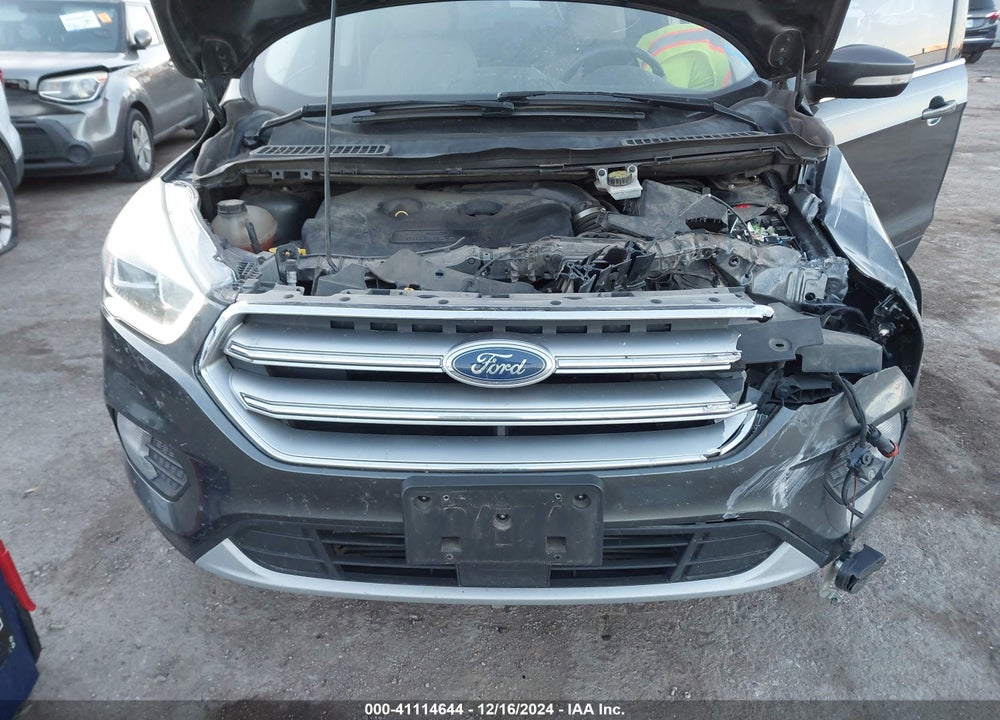 2017 FORD ESCAPE VIN: 1FMCU0J96HUB91258