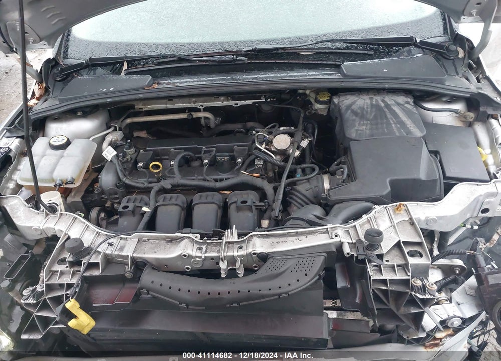2016 FORD FOCUS VIN: 1FADP3K26GL326509