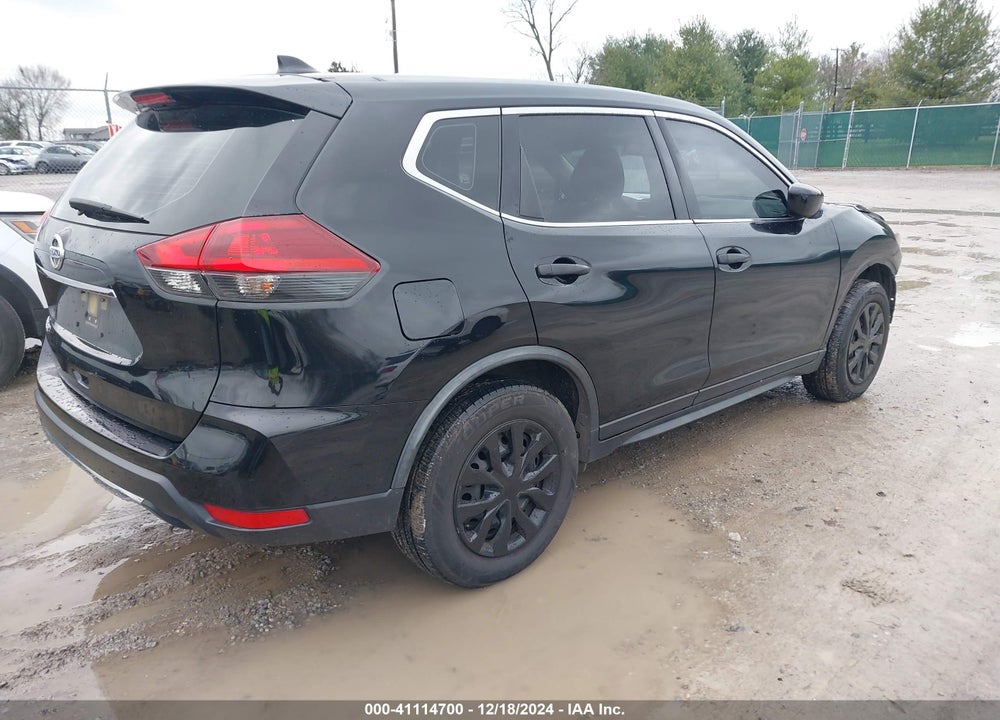 2018 NISSAN ROGUE S VIN: JN8AT2MT8JW451305
