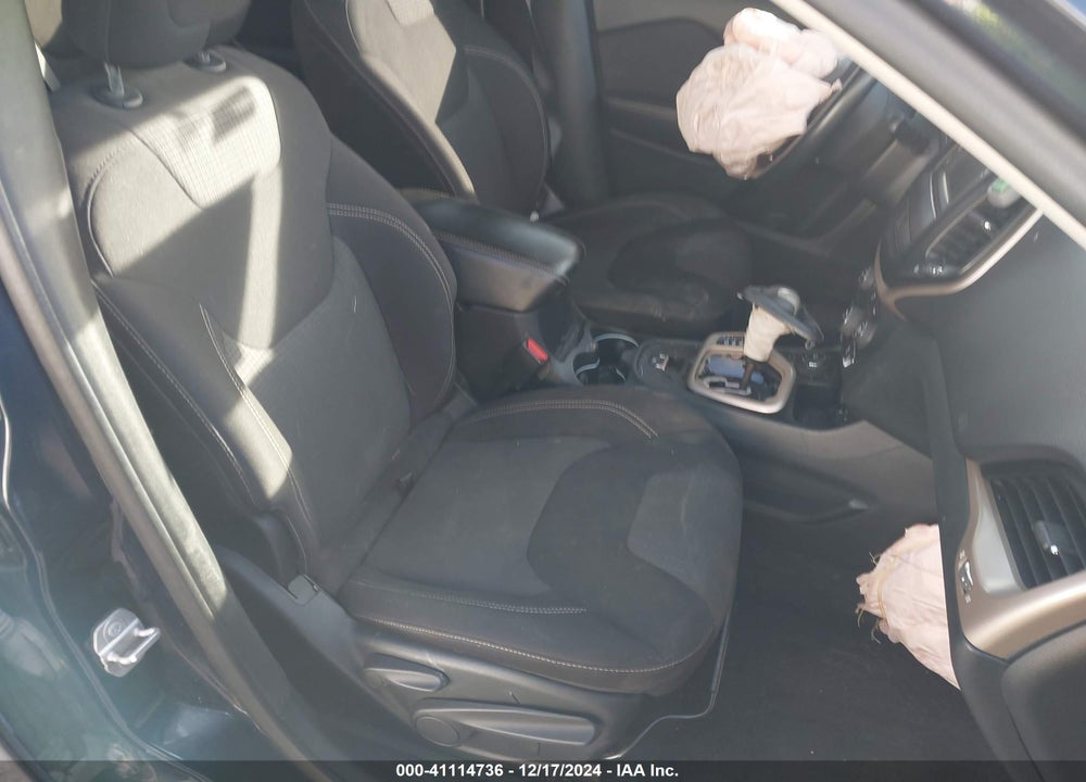 2015 JEEP CHEROKEE LATITUDE VIN: 1C4PJMCB2FW691909