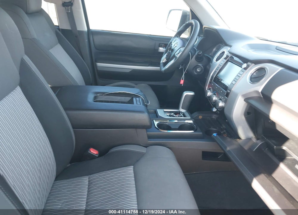 2015 TOYOTA TUNDRA SR5 5.7L V8 VIN: 5TFEY5F10FX176431