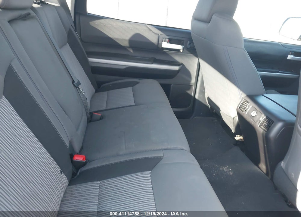 2015 TOYOTA TUNDRA SR5 5.7L V8 VIN: 5TFEY5F10FX176431