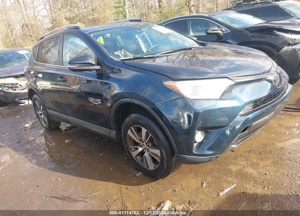 2018 TOYOTA RAV4 ADVENTURE/XLE VIN: 2T3WFREV2JW412192