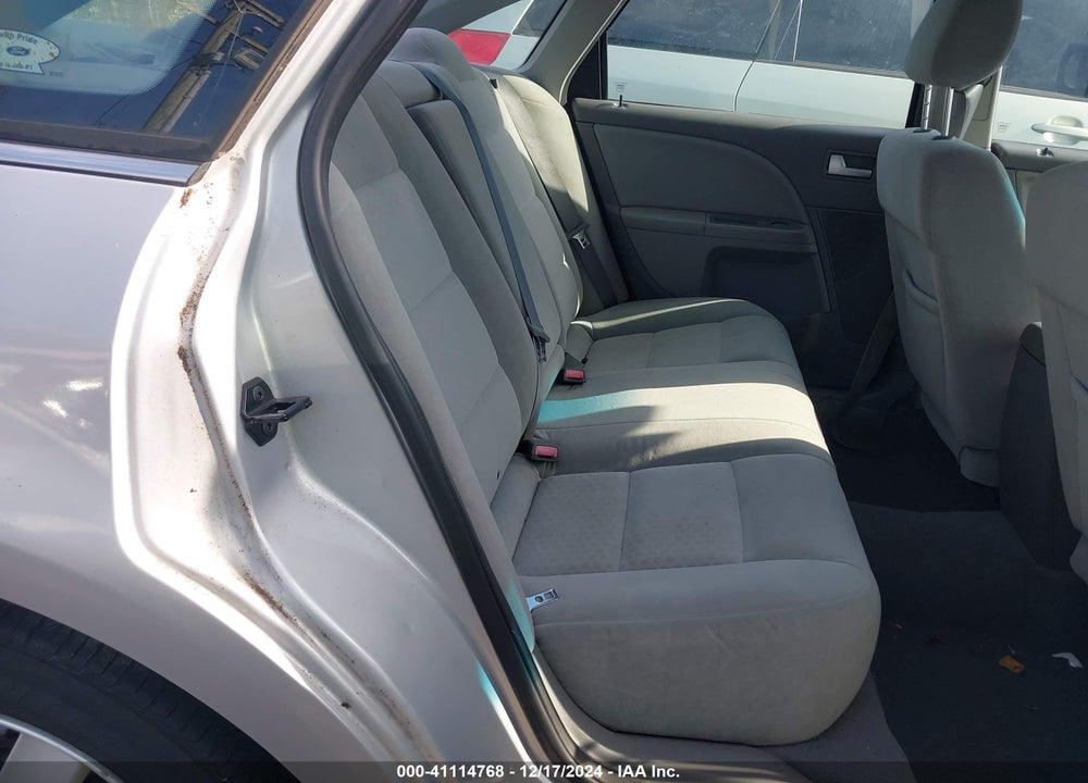 2005 FORD FIVE HUNDRED SE VIN: 1FAFP23155G141205